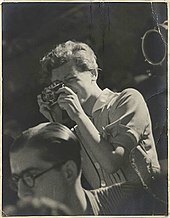 Gerda Taro (eigentlich Gerta Pohorylle), die Freundin von Robert Capa, Spanien, im Juli 1937