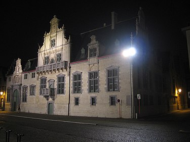 Court of Savoy, rear facade on Keizerstraat and (here darker) side at Korte Maagdenstraat Gerechtshof Mechelen.jpg