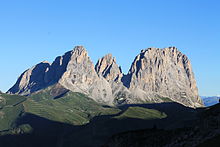 Il gruppo del Sassolungo visto dal passo Pordoi