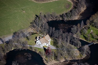 Vägbeskrivningar till Gusums kyrka med kollektivtrafik