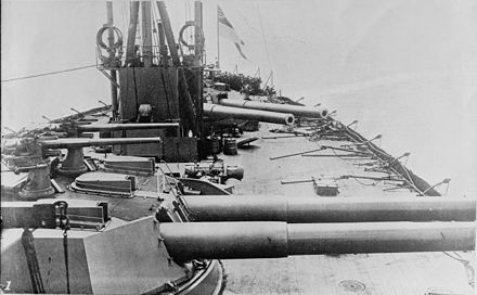 Standardised main armament of HMS Dreadnought