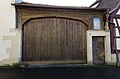 Courtyard gate system