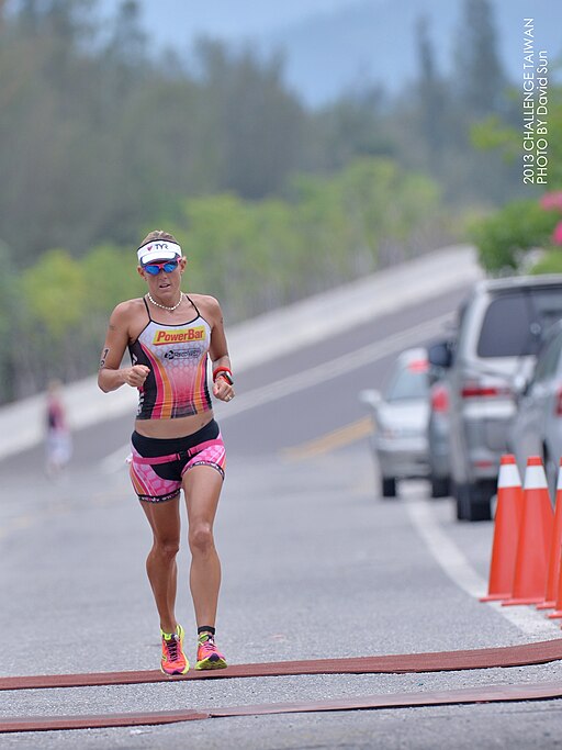 Hillary Biscay running at Challenge Taiwan