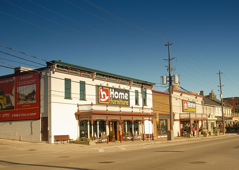 File:Home Hardware building St Jacobs Ontario.jpg