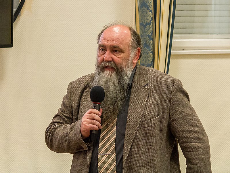 File:István Monok at the Hungarian Special Libraries Conference 2016.jpg