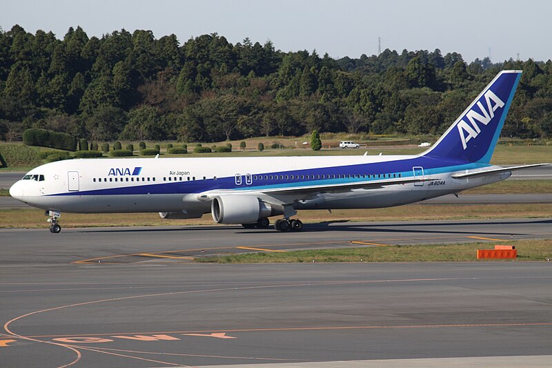 File:JA604A Boeing 767 ANA Air Japan (7569657888).jpg