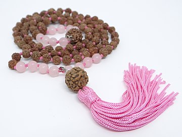 Japamala with alternating rudraksha fruitstones and rose quartz beads