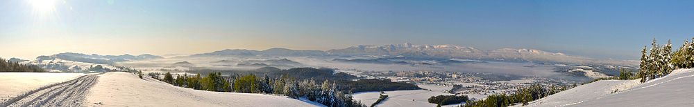 Panorama Karkonoszy z Szybowcowej Góry w Górach Kaczawskich