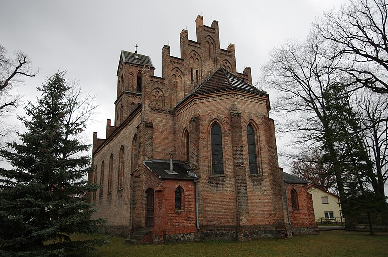 File:Kablow Dorfkirche KW.jpg