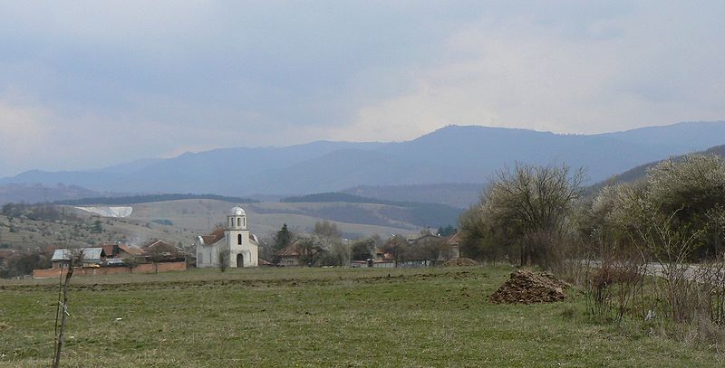 File:Karlievo-village-view.jpg