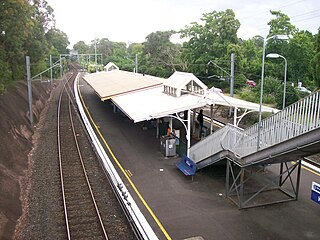 <span class="mw-page-title-main">Killara railway station</span> Railway station in Sydney, New South Wales, Australia