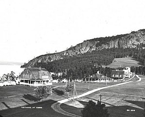 Kineo Cottages around 1900