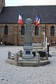 La Motte-Fouquet - Monument aux Morts.jpg