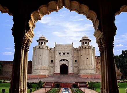The Alamgiri Gate serves as the main entrance to the Lahore Fort, and faces the Hazuri Bagh quadrangle.