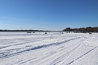 <span class="mw-page-title-main">Lake DuBay</span> Body of water