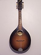 Mandolína.