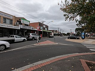 <span class="mw-page-title-main">Keilor East, Victoria</span> Suburb of Melbourne, Victoria, Australia