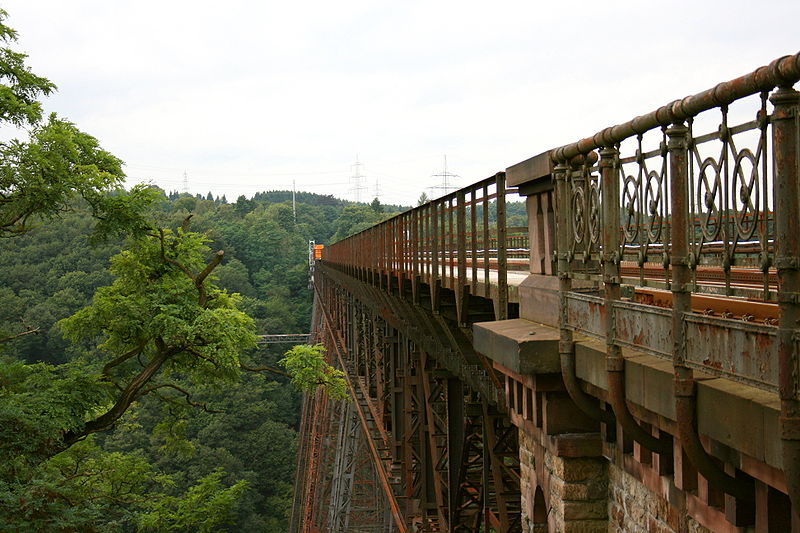 File:Müngstener Brücke 11 ies.jpg