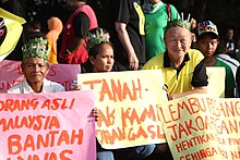 Malaysians, including Orang Asli, protesting against the Australian rare-earths mining company Lynas from operating in Malaysia Malaysian Aboriginal People (6276485835).jpg