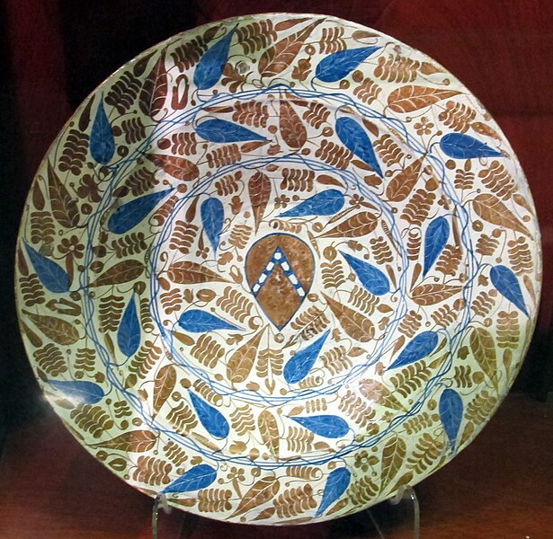 File:Manises, piatto con stemma neroni, 1425-1450 ca. 01.JPG