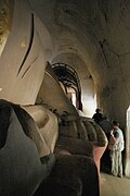 À l'intérieur du temple Manuha