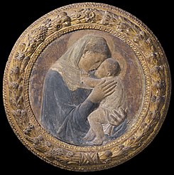 Maria met kind, type ‘Madonna dei pazzi’, tondo, Donatello, 1386–1466, Relief, Stucco, 70 cm × 103 cm × 11 cm, Rijksmuseum, Obj. Nr. BK-NM-11935, Amsterdam.