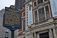 Historical marker, Philadelphia, PA Meriwether Lewis Historical Marker 1900 Benjamin Franklin Pkwy Philadelphia PA (DSC 3242).jpg