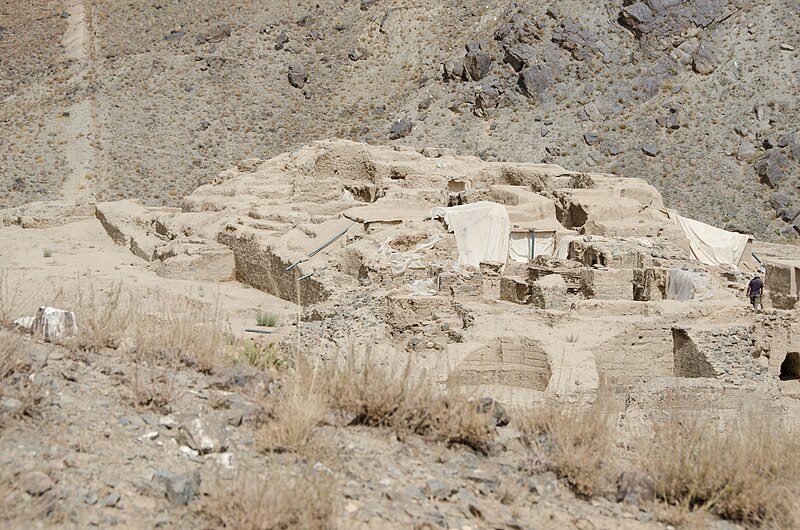 File:Mes Aynak temple overview.JPG