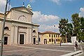 Der Hauptplatz mit der Pfarrkirche Santa Giustina