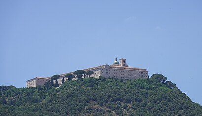 Come arrivare a Montecassino con i mezzi pubblici - Informazioni sul luogo