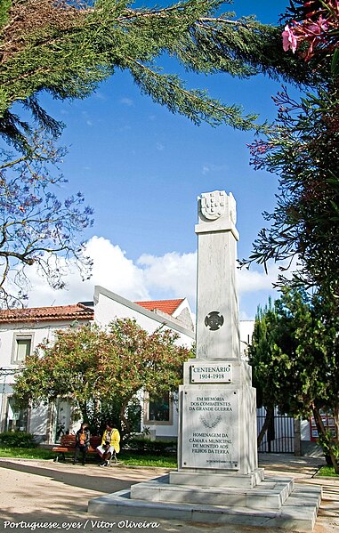 File:Monumento aos Combatentes da Grande Guerra - Montijo - Portugal (50836536482).jpg