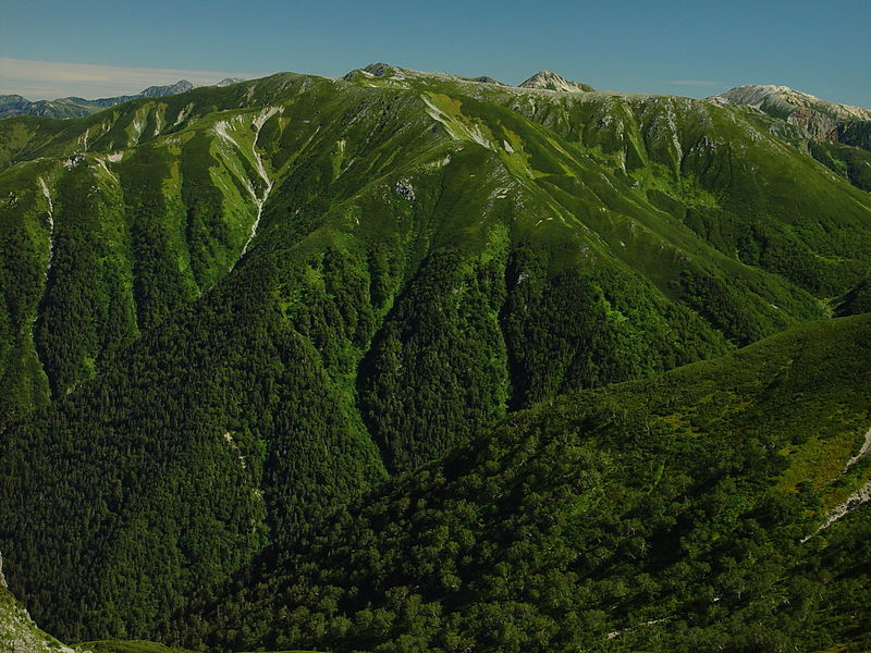 File:Mount Sugoroku from Mount Nukedo s2.jpg