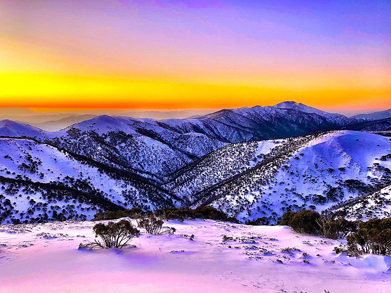 File:Mt Feathertop panorama.jpg