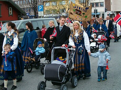 File:Narvik celebration.jpg