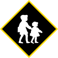 Old version of Watch for children crossing (1960-1987)