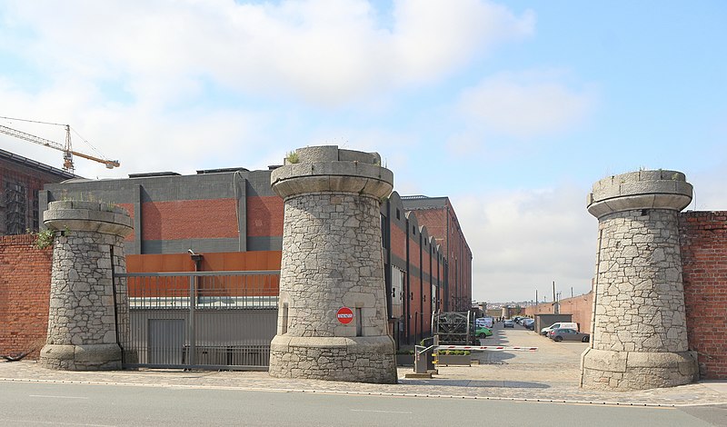 File:Northeast entrance to Stanley Dock 1.jpg