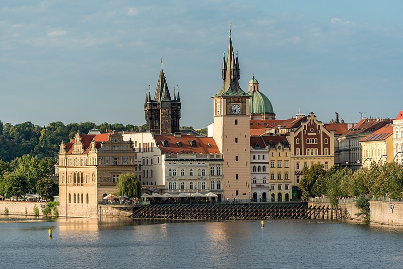 File:Novotného lávka Praha 20170809 001.jpg