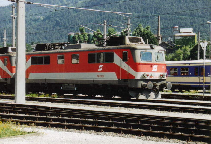 File:Oebb1110.jpg