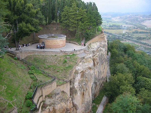 Pozzo di San Patrizio - Wikipedia