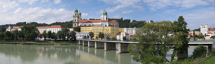Altstadt Passau von der Innstadt aus
