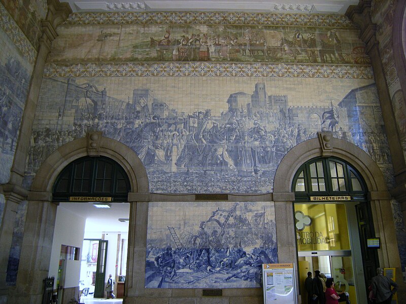 File:Parede da Estação de São Bento.jpg