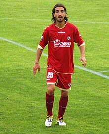 Piermario Morosini playing for Livorno in 2012.jpg