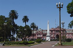 Plaza de Mayo EZ.jpg