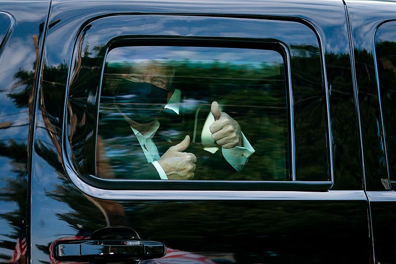 File:President Trump Greets Supporters (50423102728).jpg