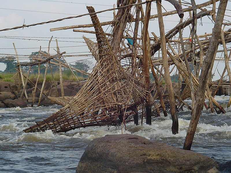 File:Rapide Wagenya (Congo).jpg