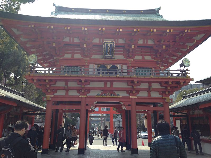 File:Romon of Ikuta Shrine 2.JPG