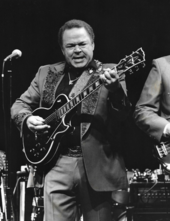 Roy Clark won the award three times. Roy Clark onstage.png