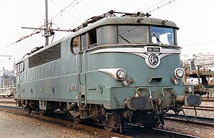 BB 9218 in Ursprungsausführung im Bahnhof Pau