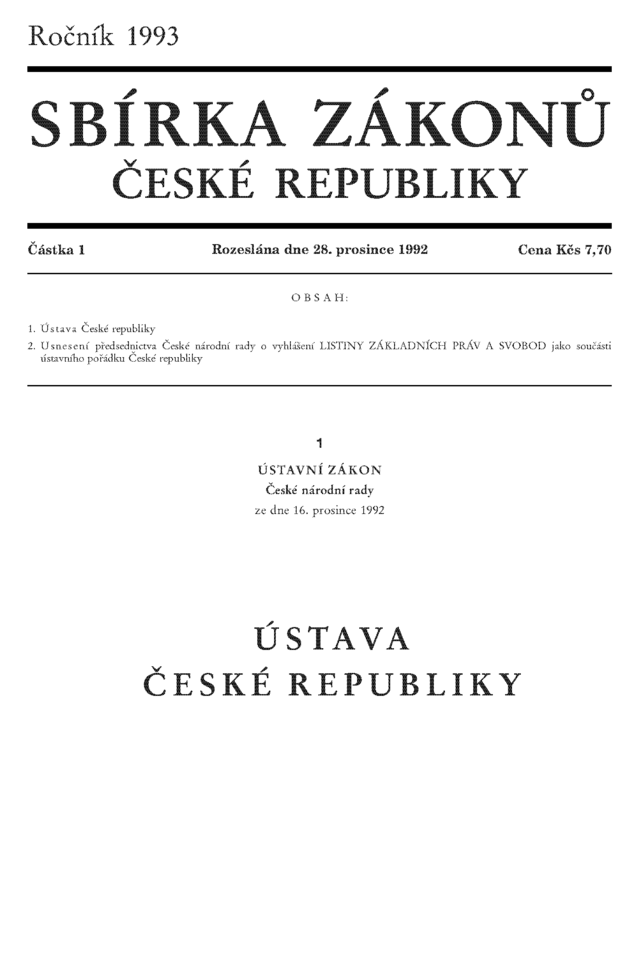 Z kolika hlav a článku se skládá Ústava ČR?