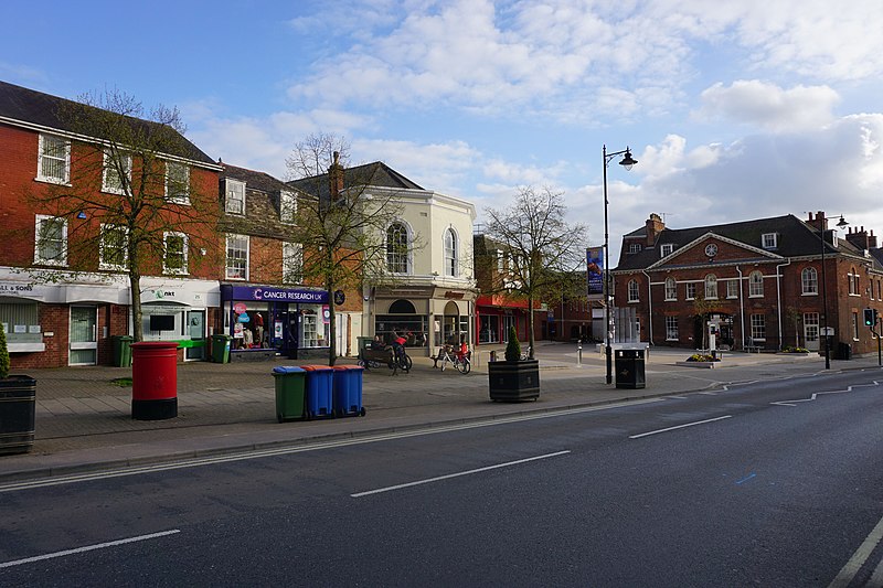 File:Shops and bins in Newmarket - geograph.org.uk - 4458391.jpg